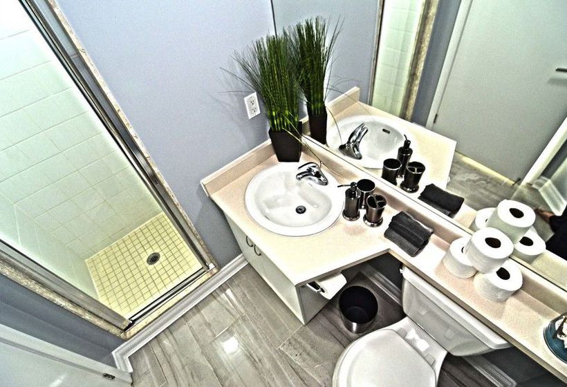 Toronto Escape - The Amber Suite | Toronto | Ontario | Canada 4