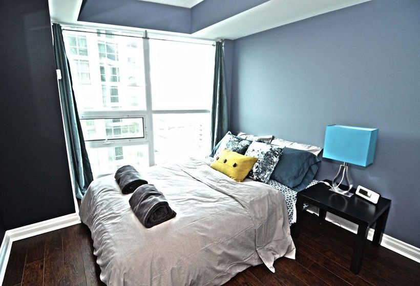 Toronto Escape - The Amber Suite | Toronto | Ontario | Canada 7