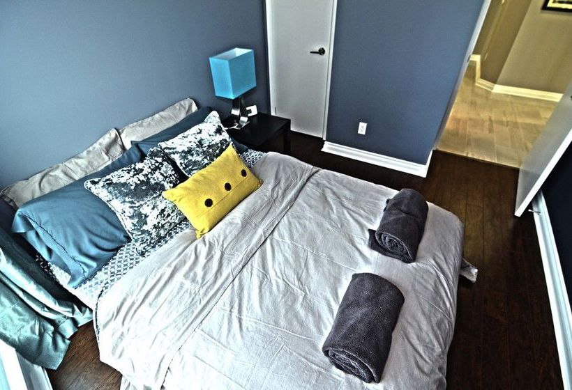 Toronto Escape - The Amber Suite | Toronto | Ontario | Canada 9