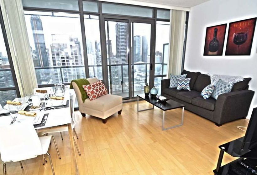 Toronto Escape - The Ruby Pink Suite | Toronto | Ontario | Canada 15