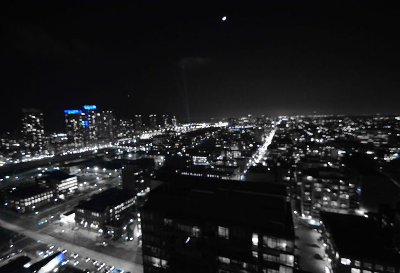 Hotel Toronto Escape - The Diamond Suite | Toronto | Ontario | Canada 2