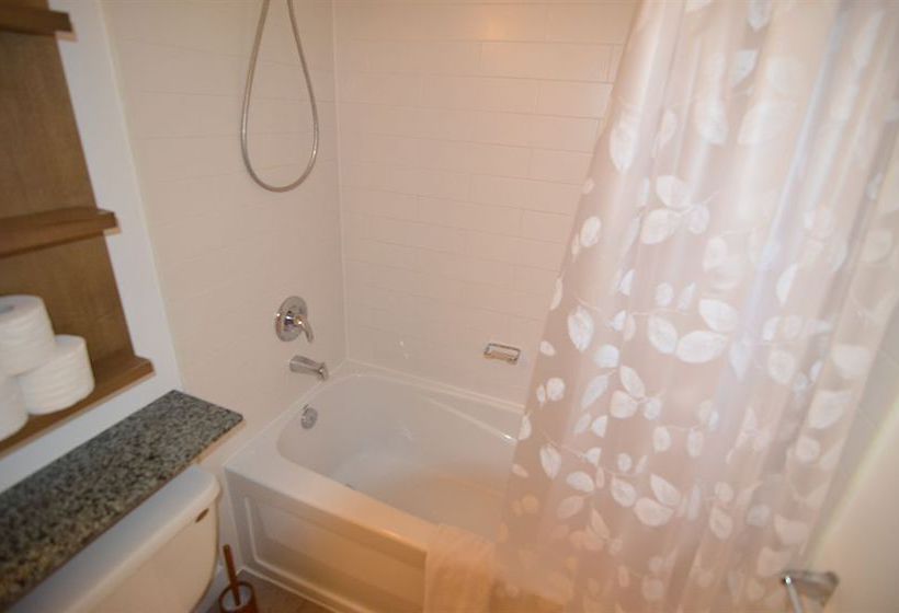 Hotel Toronto Escape - The Amethyst Suite | Toronto | Ontario | Canada 10