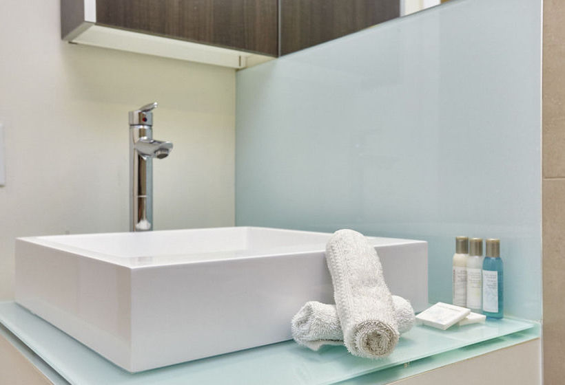 Atlas Suites Cn Tower & Convention Centre | Toronto | Ontario | Canada 14