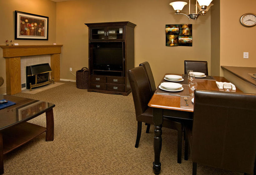 Westwind Properties At Glacier Lodge | Whistler | British Columbia | Canada 3