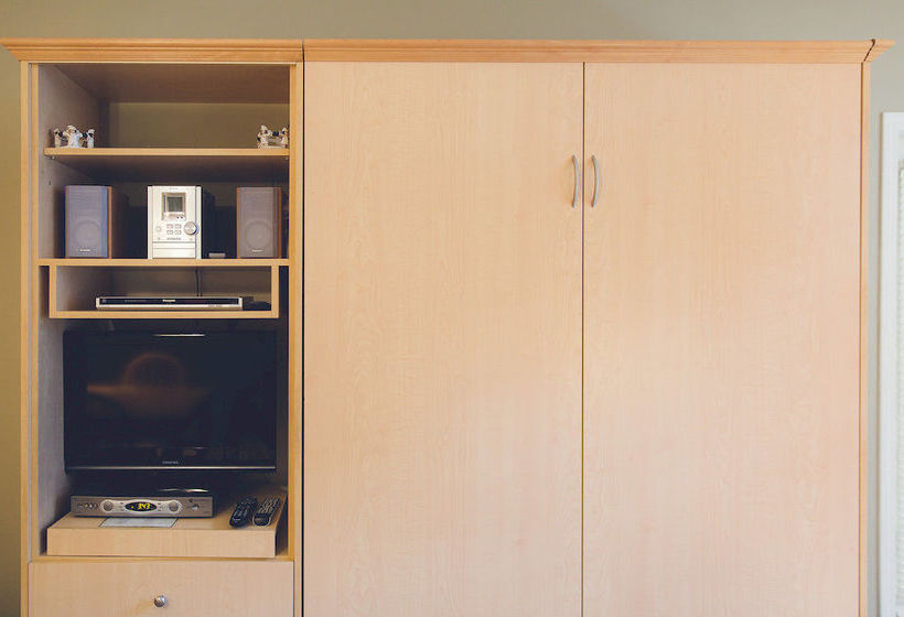 Glacier Lodge Luxury Condo | Whistler | British Columbia | Canada 7