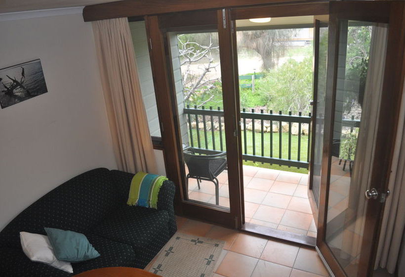 The Fig Tree B & B | Baudin Beach | South Australia | Australia 4