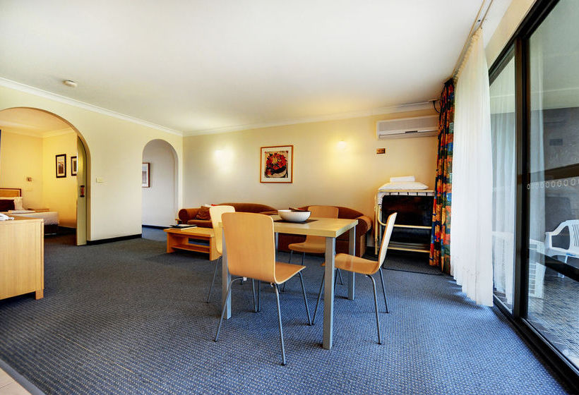 Smugglers On The Beach | Coffs Harbour | New South Wales | Australia 15