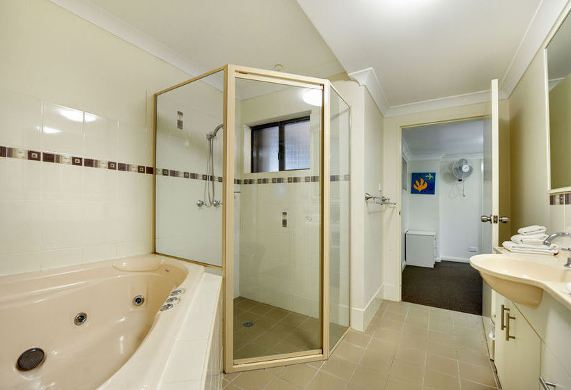 Smugglers On The Beach | Coffs Harbour | New South Wales | Australia 17