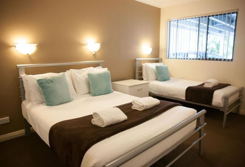 Smugglers On The Beach | Coffs Harbour | New South Wales | Australia 8