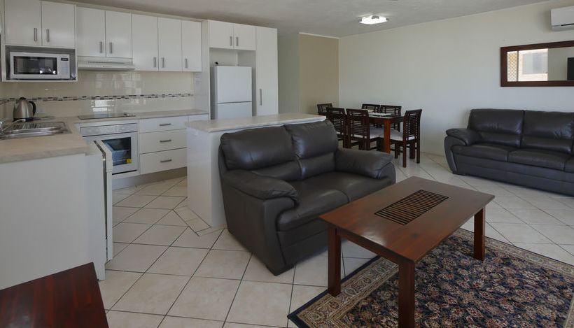 Merrima Court Holiday Apartments | Caloundra | Queensland | Australia 14