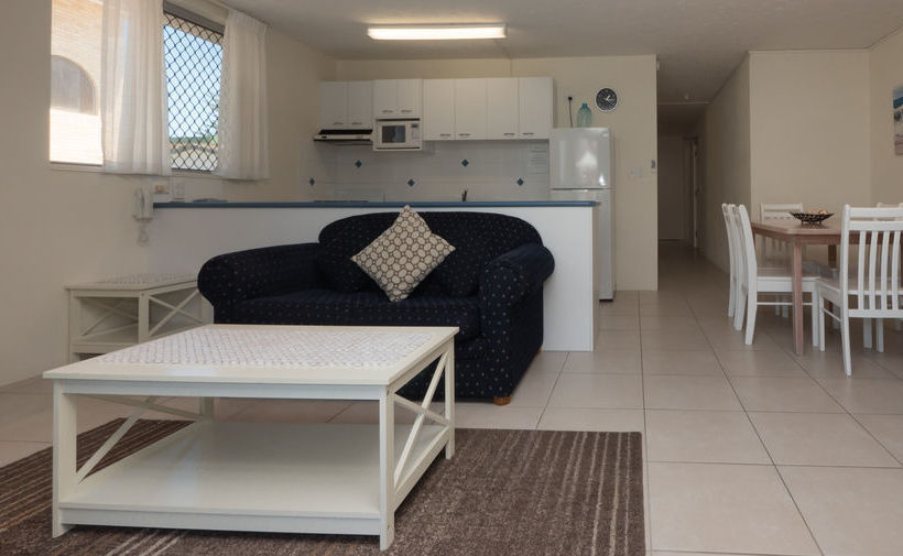 Merrima Court Holiday Apartments | Caloundra | Queensland | Australia 15