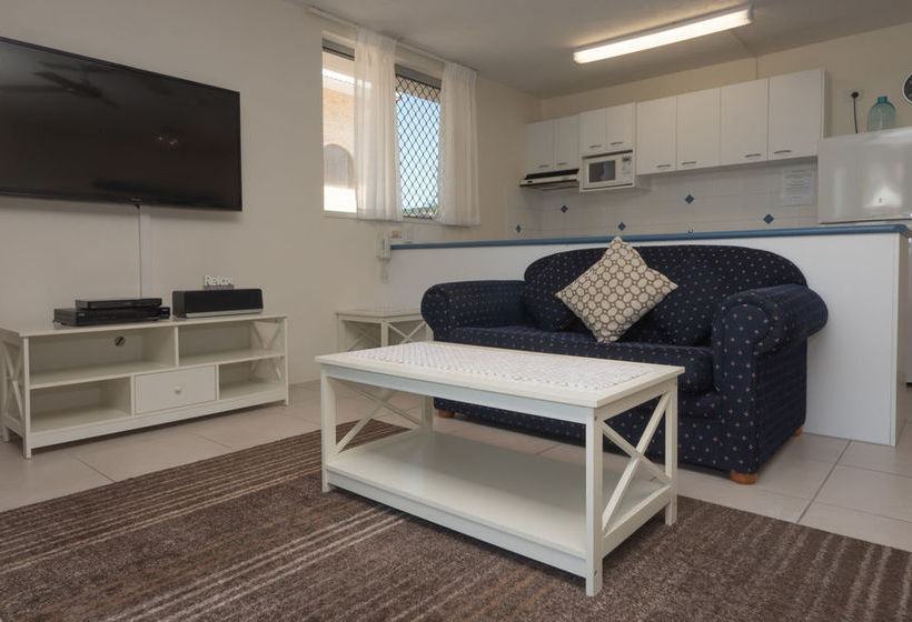 Merrima Court Holiday Apartments | Caloundra | Queensland | Australia 16