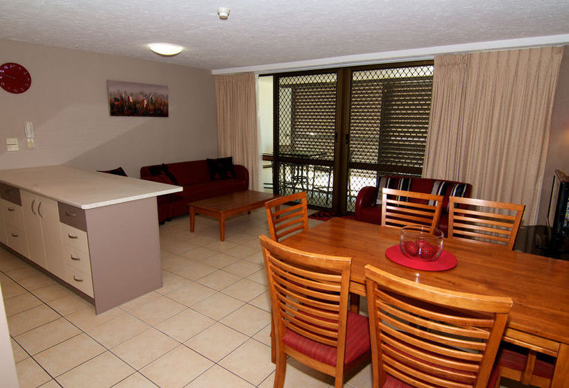 Merrima Court Holiday Apartments | Caloundra | Queensland | Australia 20