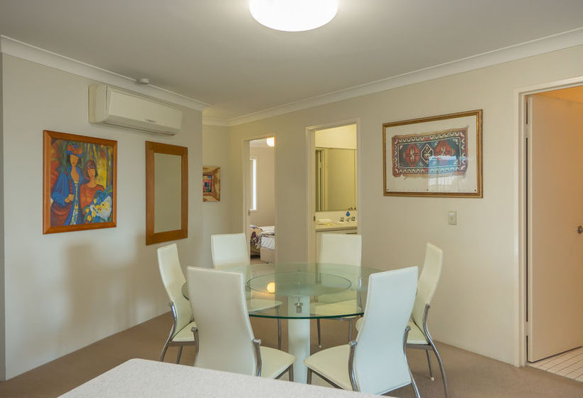 San Chelsea Holiday Apartments | Gold Coast  | Queensland | Australia 14
