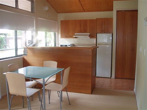 Boat Harbour Resort Motel | Hervey Bay | Queensland | Australia 8