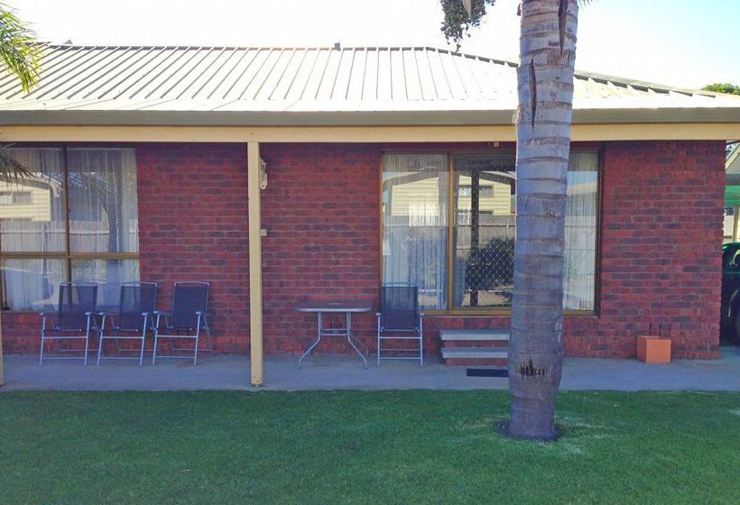 Lakes Jakaranda Holiday Units | Lakes Entrance | Victoria | Australia 5