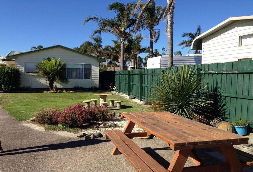 Lakes Jakaranda Holiday Units | Lakes Entrance | Victoria | Australia 7