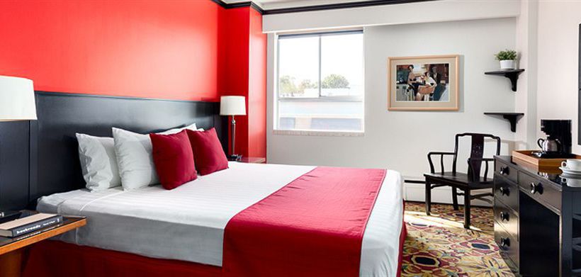 Hotel At The Waldorf | Vancouver | British Columbia | Canada 6