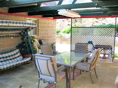 Bed and Breakfast Riesling Trail And Clare Valley Cottages | Clare | South Australia | Australia 6