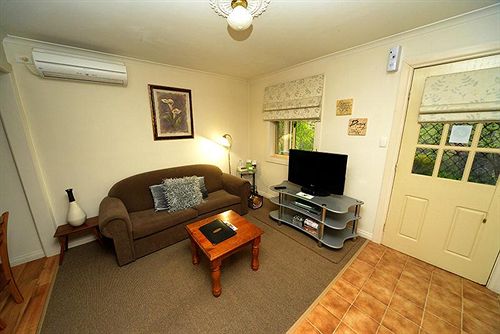 Bed and Breakfast Riesling Trail And Clare Valley Cottages | Clare | South Australia | Australia 8