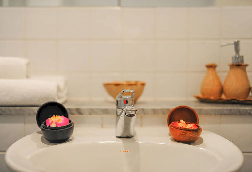 Anchor On Elizabeth | Melbourne | Victoria | Australia 12