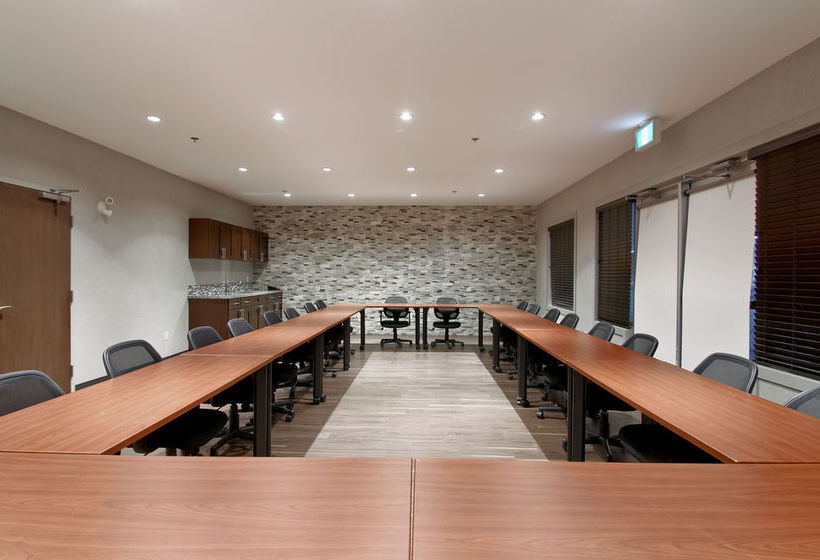 Hotel Home Inn & Suites Saskatoon South | Saskatoon | Saskatchewan | Canada 13