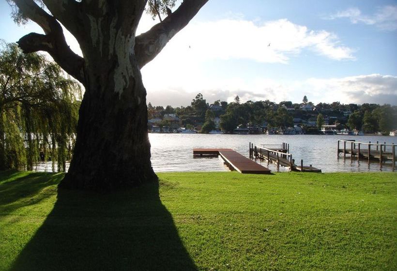 Hotel Eleven From The Left | Mannum | South Australia | Australia 3