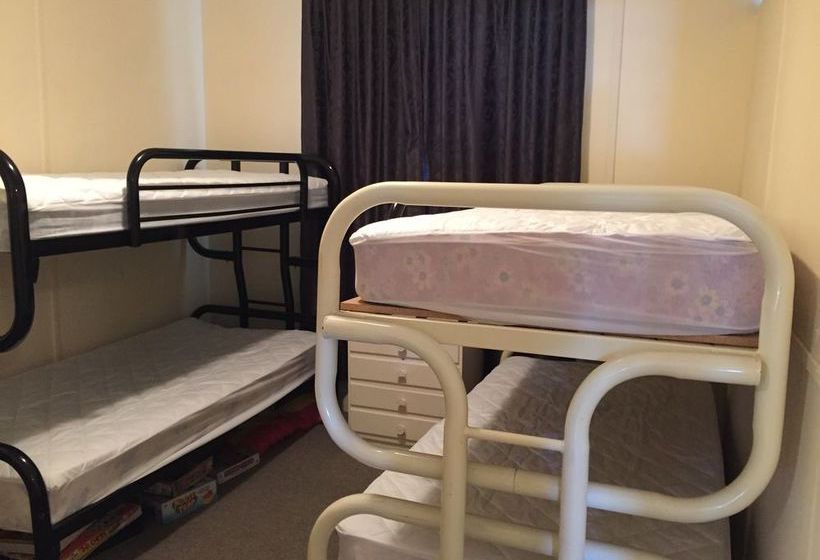 Hotel Eleven From The Left | Mannum | South Australia | Australia 6