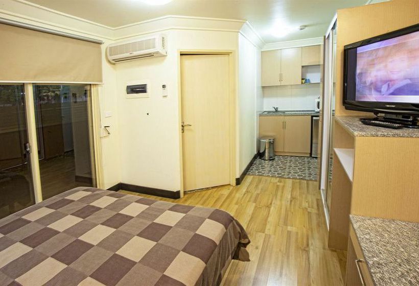 Cattrall Park Motel | Karratha | Western Australia | Australia 1