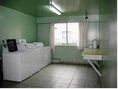 Canada Easy Lodge | Burnaby | British Columbia | Canada 1