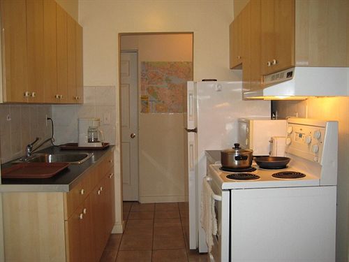 Canada Easy Lodge | Burnaby | British Columbia | Canada 11