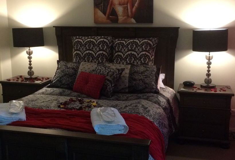 Wattle Tree Creek Cottages | Melbourne | Victoria | Australia 1