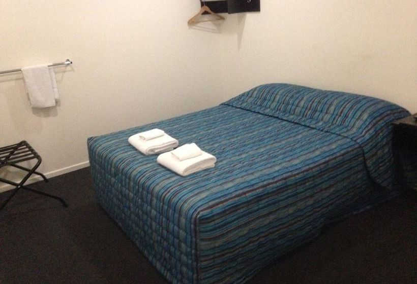 The Commercial Hotel Motel | Chinchilla | Queensland | Australia 10