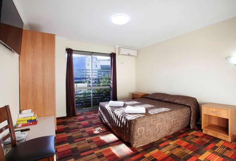 Hotel Balaclava | Cairns | Queensland | Australia 16