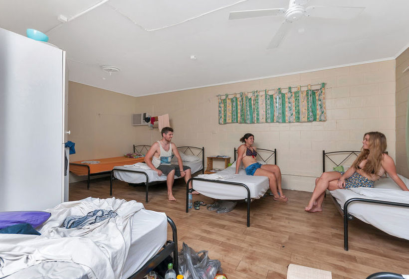 Hostel Reef Backpackers | Cairns | Queensland | Australia 17