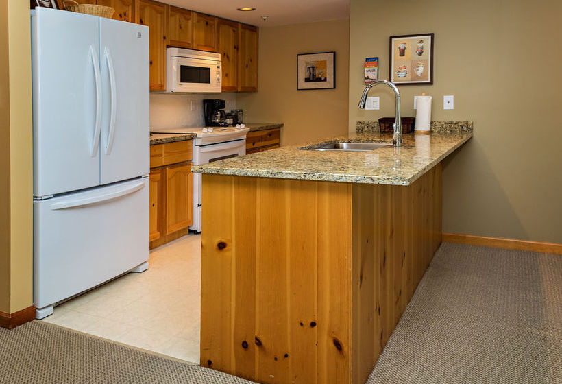 Hotel Westwind Properties At Valhalla | Whistler | British Columbia | Canada 15