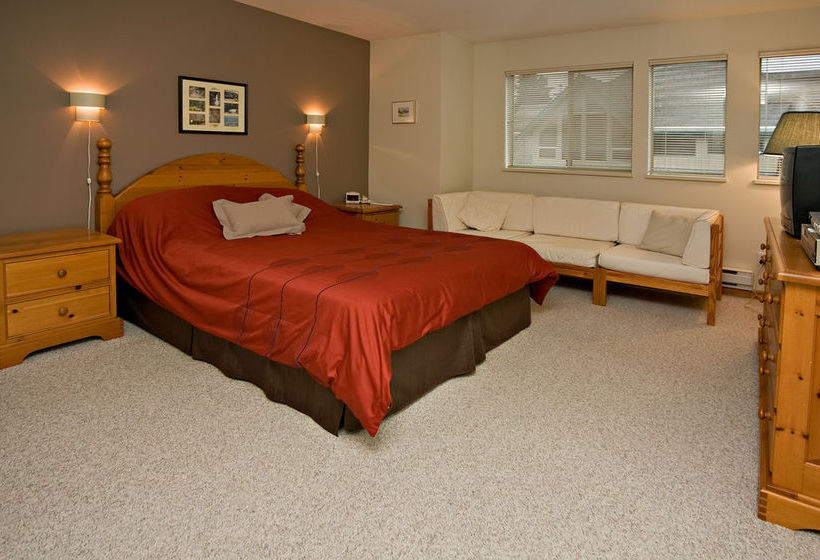 Hotel Westwind Properties At Valhalla | Whistler | British Columbia | Canada 9