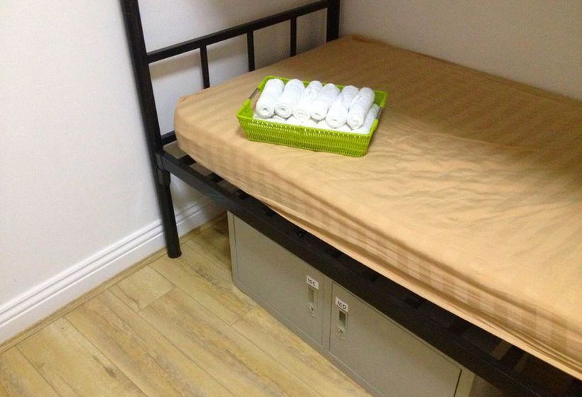 Hostel Sydney Star Backpackers | Woolloomooloo Bay | New South Wales | Australia 2