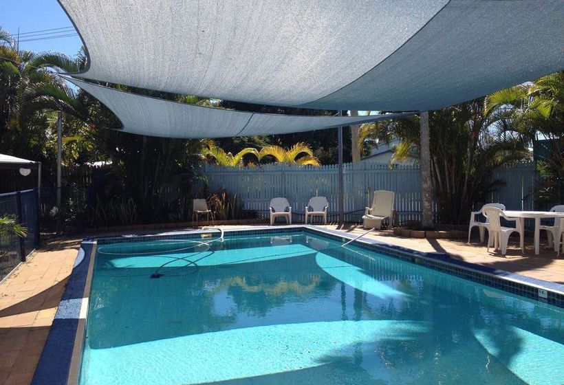 Hotel Palms Caravan Park | Torquay | Queensland | Australia 11