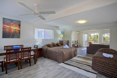 Regency Waterfront Motel | Noosaville | Queensland | Australia 15