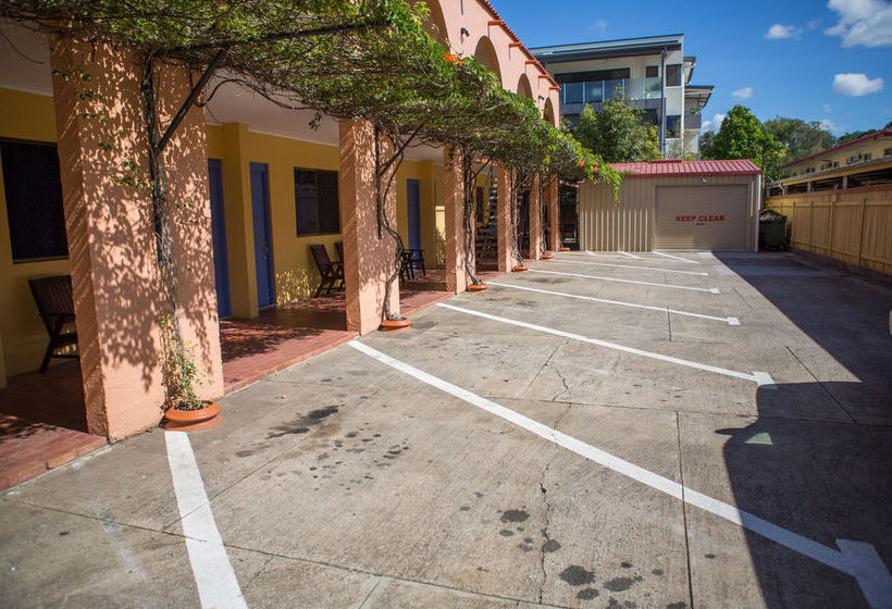 Adobe Motel | Cairns | Queensland | Australia 4