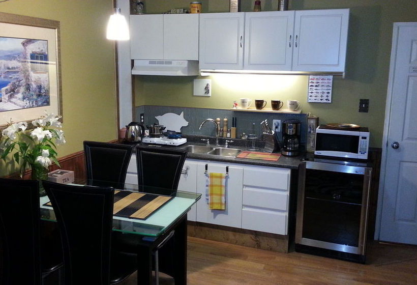 Pension Heather Place Inn | Nanaimo | British Columbia | Canada 9