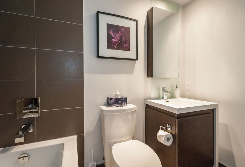 Hotel Life Suites - King West Loft