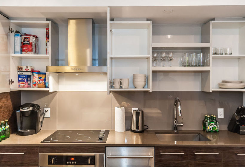 Hotel Life Suites - King West Loft | Toronto | Ontario | Canada 10