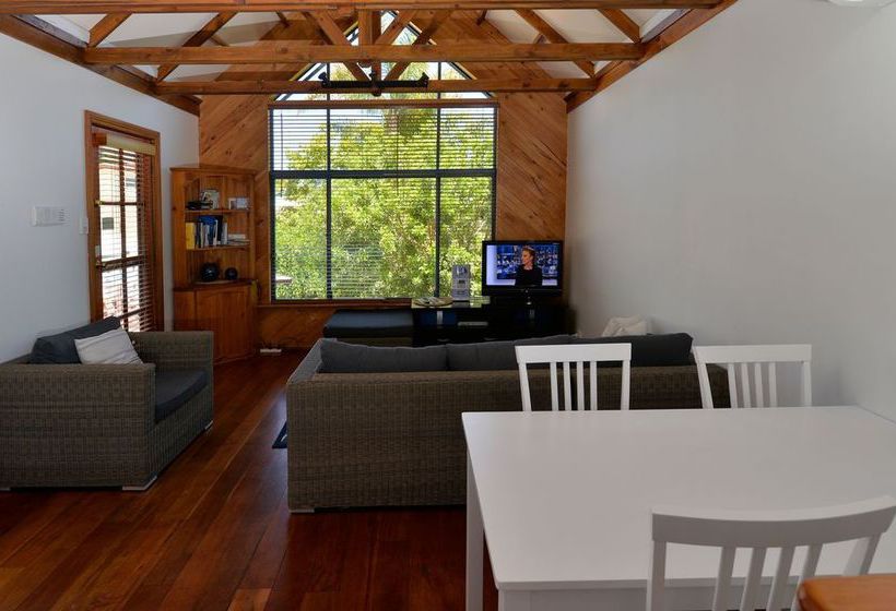 Pension Anchorage Guest House | Rockingham | Western Australia | Australia 2