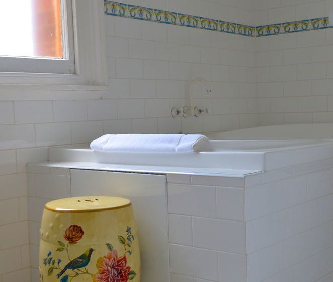 Hotel The Deck Quarters | Mansfield | Victoria | Australia 19