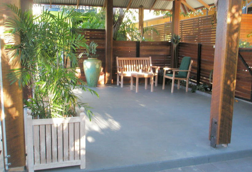 Magnetic Island Holiday Units | Picnic Bay | Queensland | Australia 12