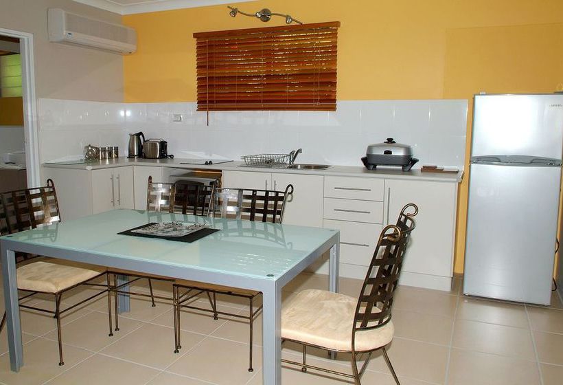 Magnetic Island Holiday Units | Picnic Bay | Queensland | Australia 4