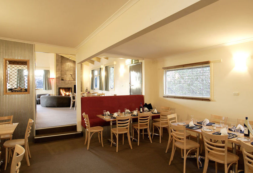 Hotel Cooroona Alpine Lodge Victoria