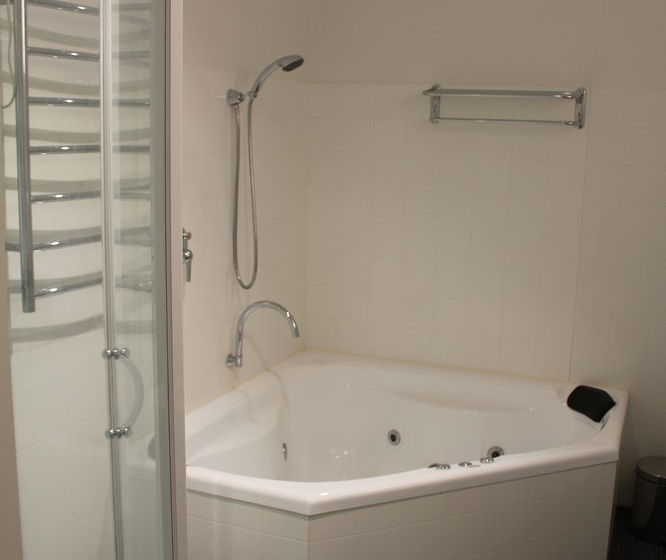 Hotel Cooroona Alpine Lodge | Falls Creek | Victoria | Australia 6